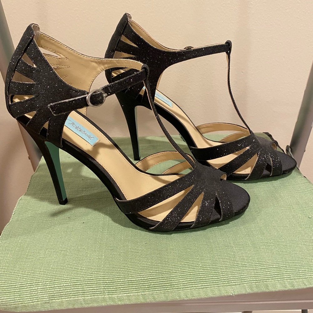 Betsey Johnson Shimmer Black Strappy Heels - Picture 2 of 7